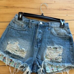 Frayed Sequin-Trim Distressed Denim Shorts - Blue